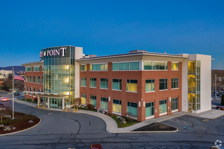 More Photos Of 1 Granite Point Dr, Wyomissing Medical For Lease