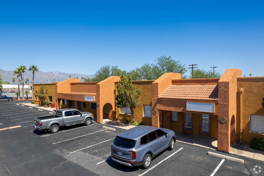 More Photos Of 4500 E Speedway Blvd, Tucson Light Distribution For Lease