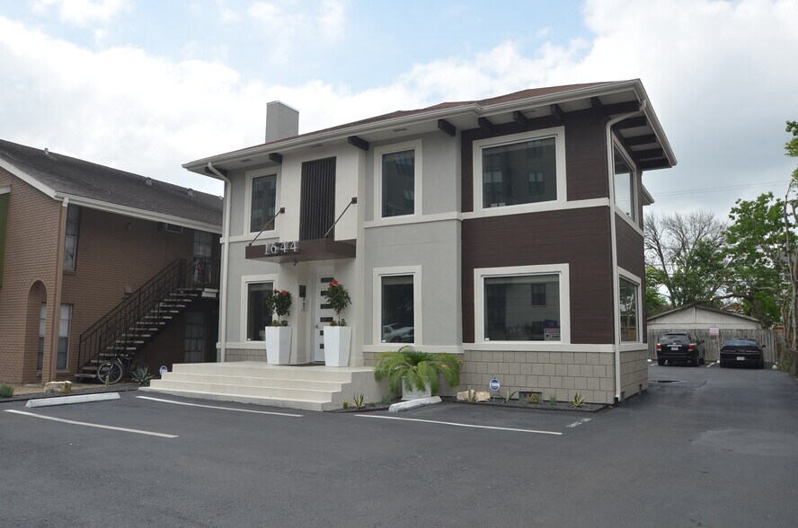 More Photos Of 1644 W Alabama St, Houston Loft Creative Space For Lease