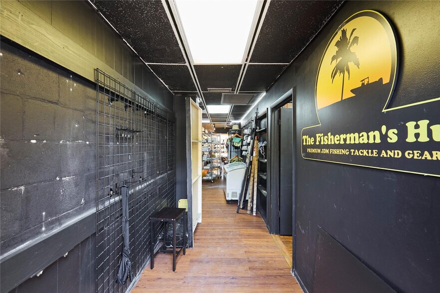 More Photos Of 1834 14th St, Bradenton Freestanding For Sale