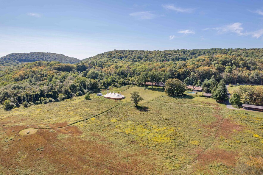 More Photos Of 7 National Park Service Rd, Layton Lodge Meeting Hall For Sale