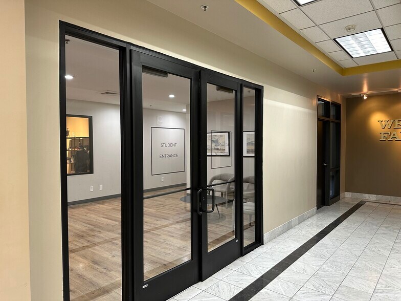 More Photos Of 86 N University Ave, Provo Office Residential For Lease