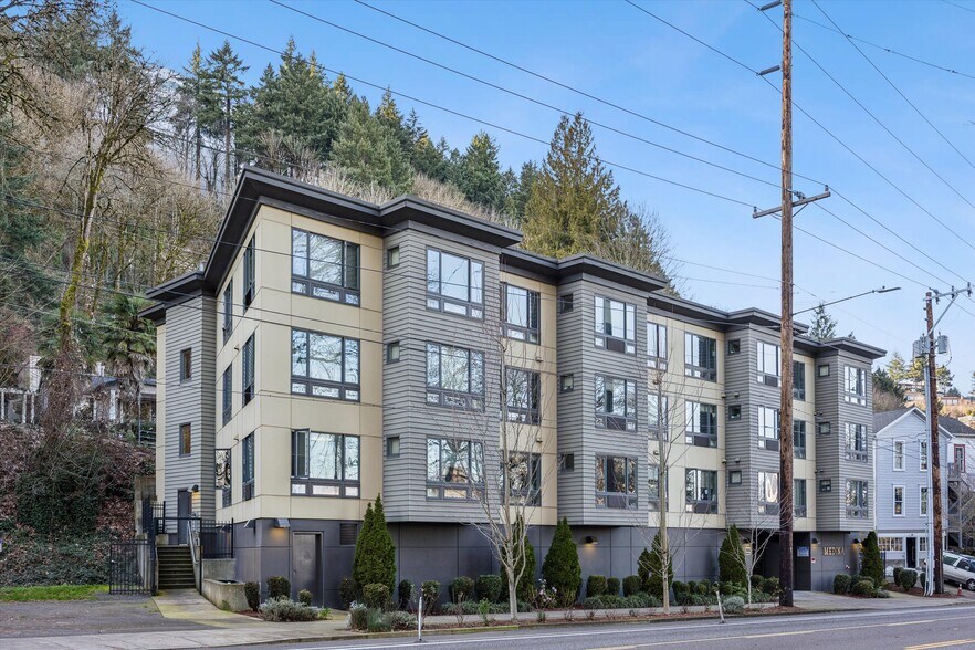 More Photos Of 2926 SW 4th Ave, Portland Apartments For Sale