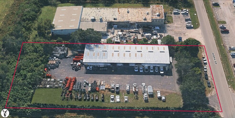 Primary Photo Of 3526 Work Dr, Fort Myers Warehouse For Lease