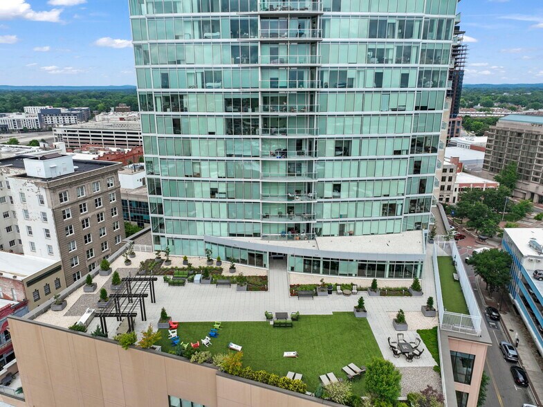 More Photos Of 110 N Corcoran St, Durham Office For Lease