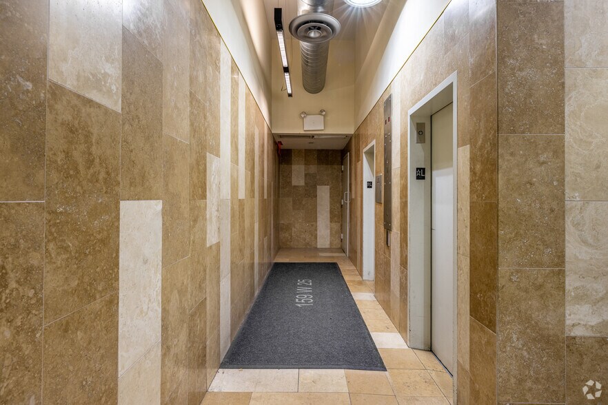 More Photos Of 159 W 25th St, New York Coworking Space