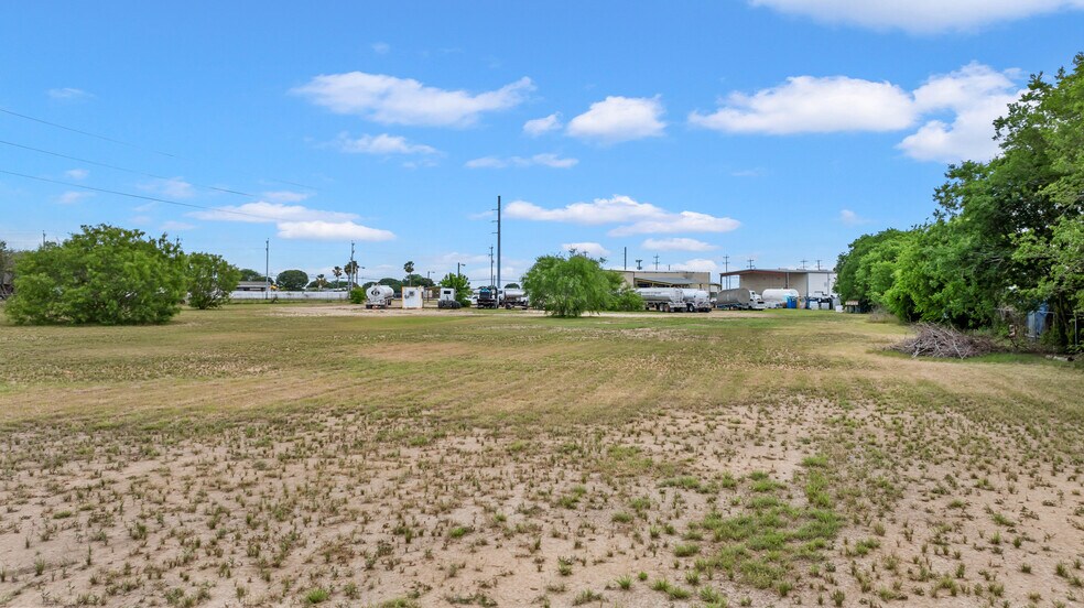 More Photos Of 12825 Applewhite Rd, San Antonio Land For Sale