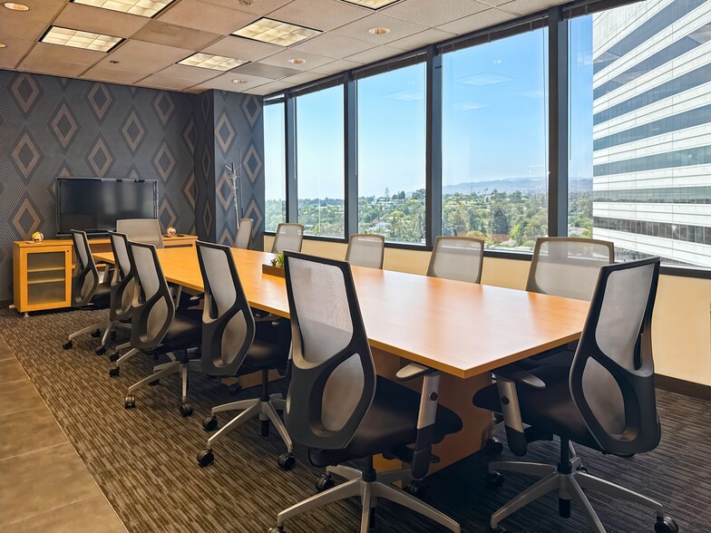 More Photos Of 12100 Wilshire Blvd, Los Angeles Office For Lease
