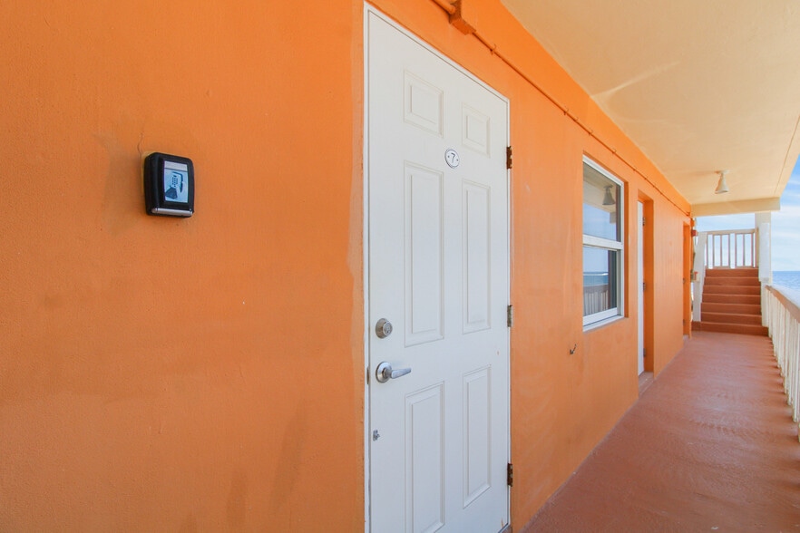 More Photos Of 3401 NE 10th St, Pompano Beach Hotel For Sale