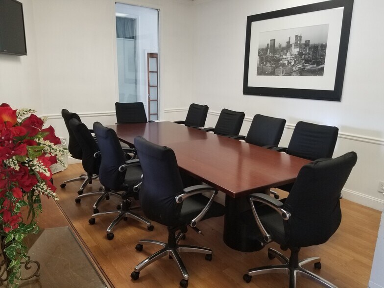 More Photos Of 3581 Main St, College Park Coworking Space