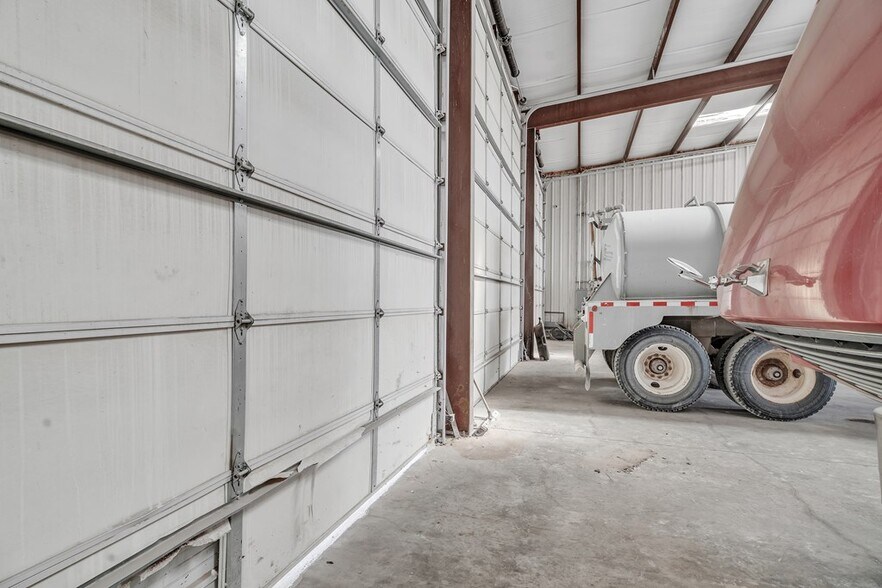 More Photos Of 14035 52nd st, Odessa Industrial For Sale