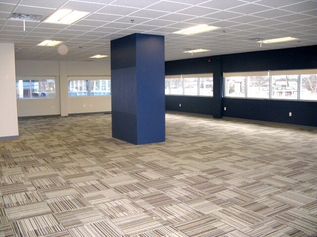 More Photos Of 108 US Highway 46 W, Parsippany Storefront Retail Office For Lease
