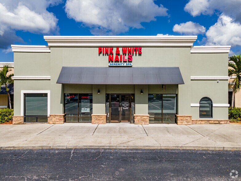 More Photos Of 12904-13050 N Dale Mabry Hwy, Tampa General Retail For Lease
