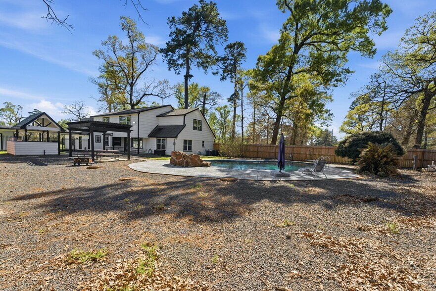 More Photos Of 8526 Oakwood Dr, Magnolia Land For Sale