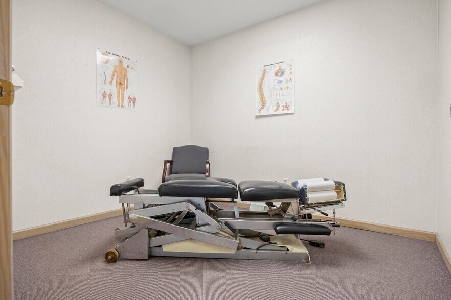 More Photos Of 322 Fairview Ave, Hudson Medical For Sale