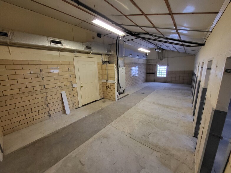 More Photos Of 320 Glebe Rd, Easton Office For Lease