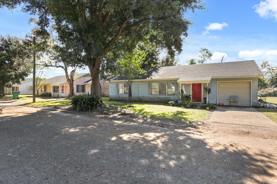 More Photos Of , Cut Off Multifamily For Sale