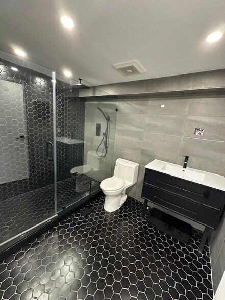More Photos Of 4151 NW 2nd Ave, Miami Loft Creative Space For Lease