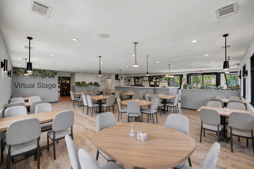 More Photos Of 504 Larkfield Rd, East Northport Restaurant For Lease