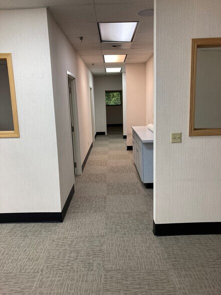 More Photos Of 1600 North Ave W, Missoula Warehouse For Lease