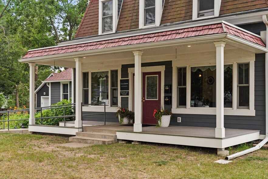 More Photos Of 114 E 6th St, New Richmond Office Residential For Sale