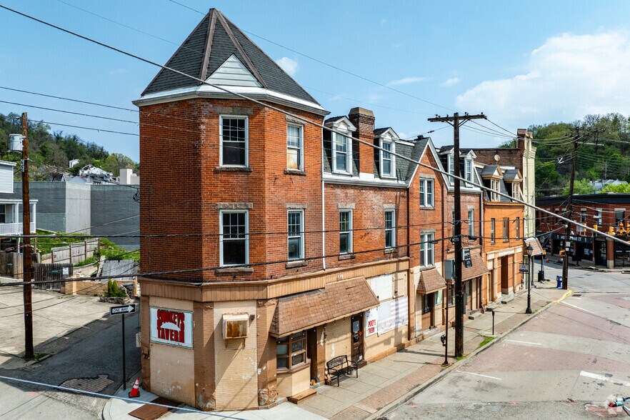 Primary Photo Of 139-141 Howard St, Pittsburgh General Retail For Lease