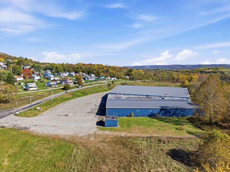 More Photos Of 5001 W Crawford Ave, Connellsville Skating Rink For Sale