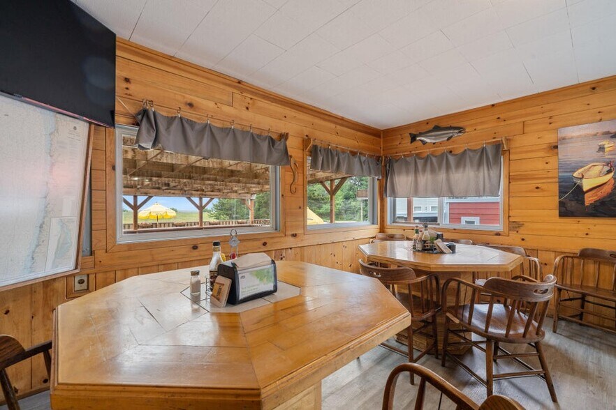 More Photos Of 4805 Netarts Hwy W, Tillamook Restaurant For Sale