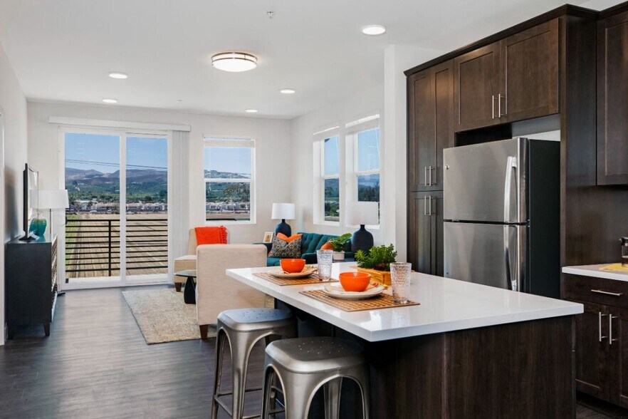 More Photos Of 11114 Darling Rd, Ventura Apartments For Lease