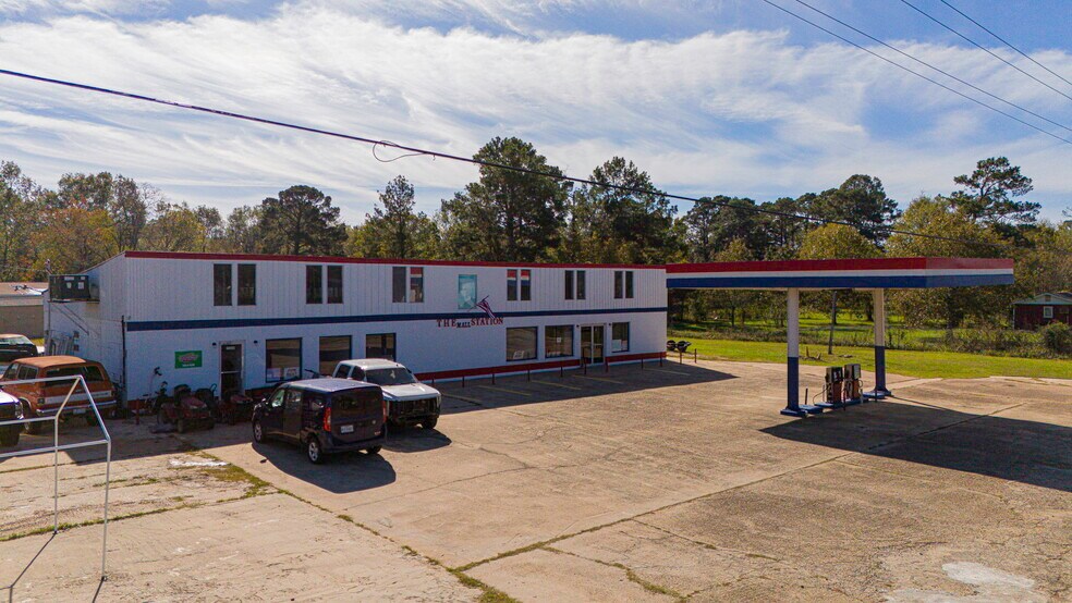 More Photos Of 9510 US Highway 190 E, Pointblank Convenience Store For Sale