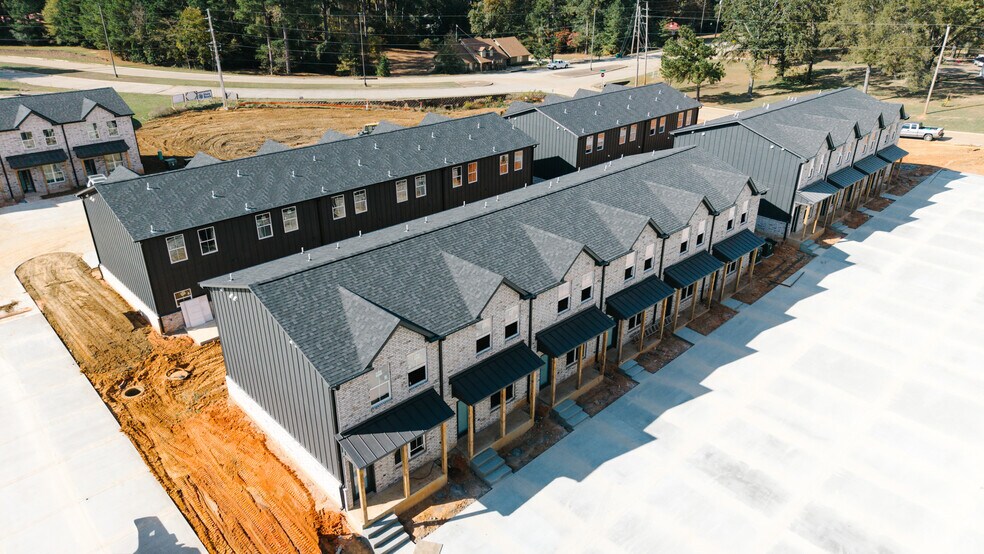 More Photos Of 6702 University Ave, Texarkana Apartments For Sale