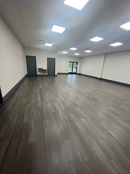 More Photos Of 2740 Old Austin Peay Hwy, Memphis Industrial For Lease