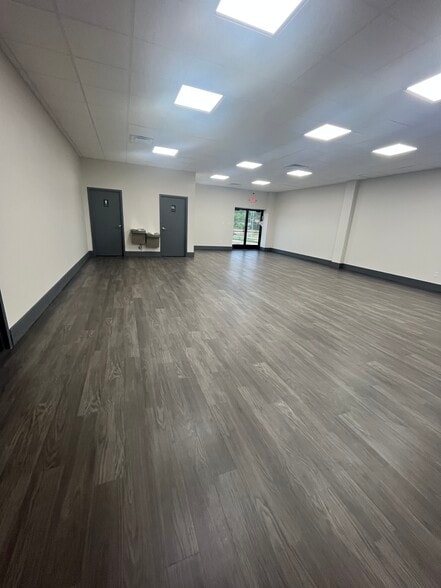 More Photos Of 2740 Old Austin Peay Hwy, Memphis Industrial For Lease