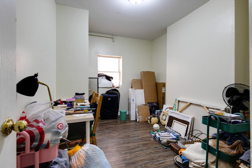 More Photos Of 1908 Parkwood Ave, Richmond Apartments For Sale