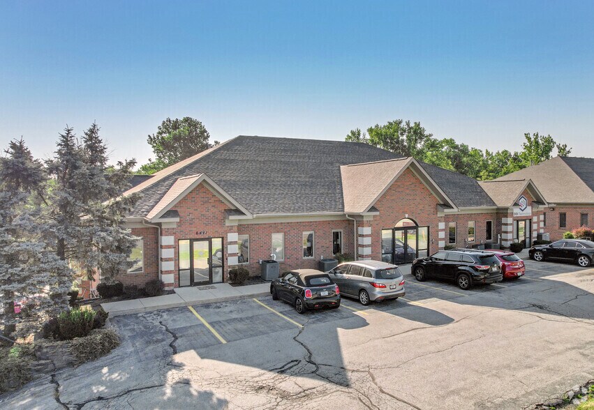 More Photos Of 6313-6411 S East St, Indianapolis Unknown For Lease