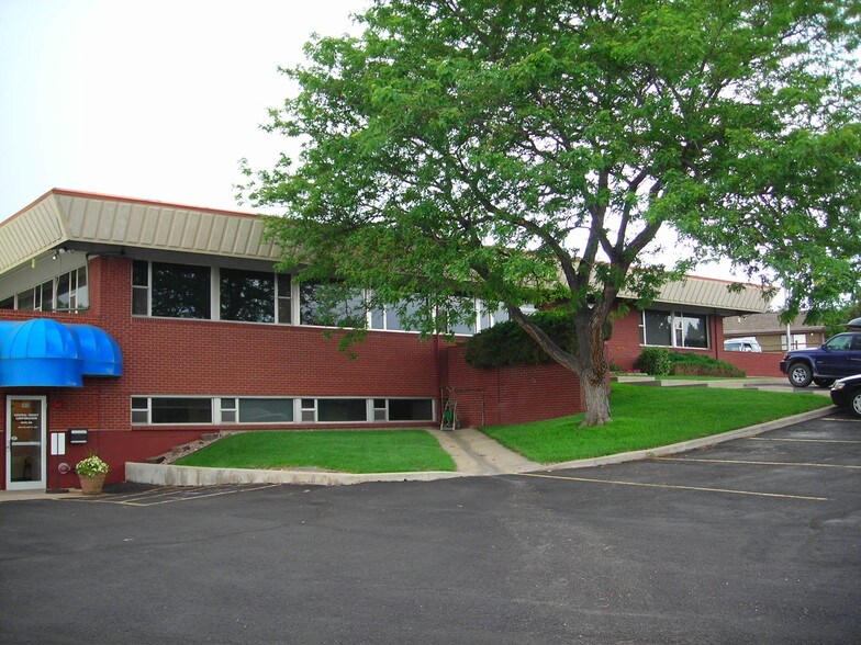 More Photos Of 12600 W Cedar Dr, Lakewood Light Distribution For Sale