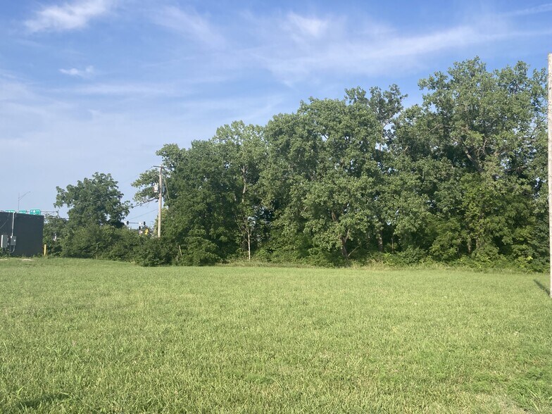 More Photos Of 1513 N Scott Ave, Belton Land For Lease