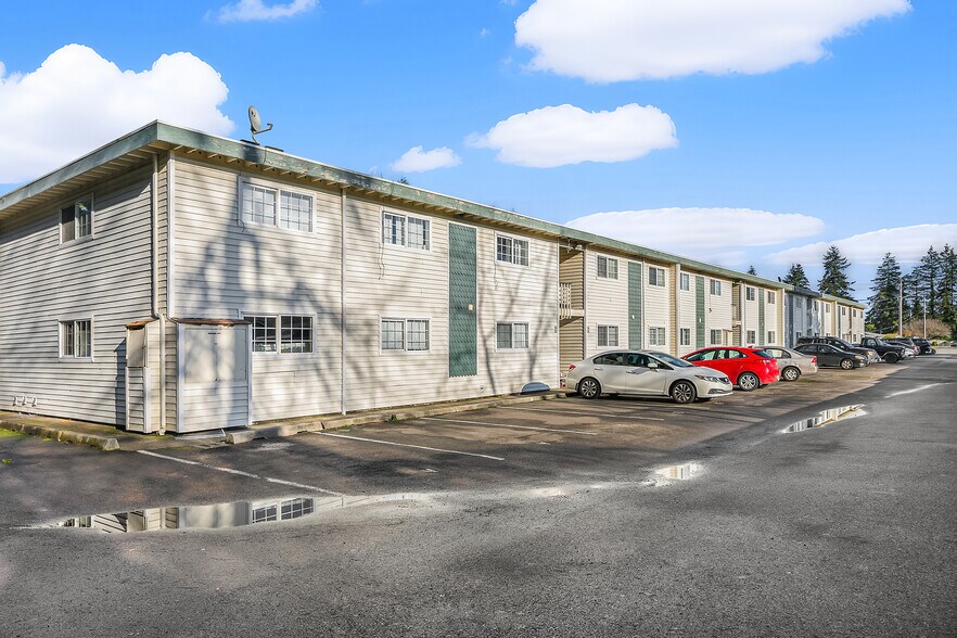 More Photos Of 344 7th St SE, Puyallup Multifamily For Sale