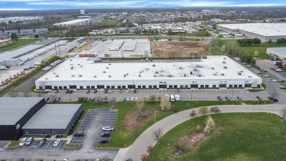 More Photos Of 750 Cross Pointe Rd, Gahanna Warehouse For Sale