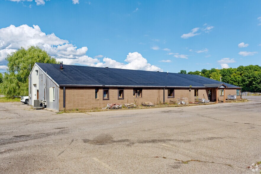 More Photos Of 735 Wangum Rd, Victor Unknown For Lease