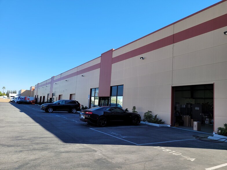 More Photos Of 17802-17810 S Main St, Gardena Manufacturing For Lease