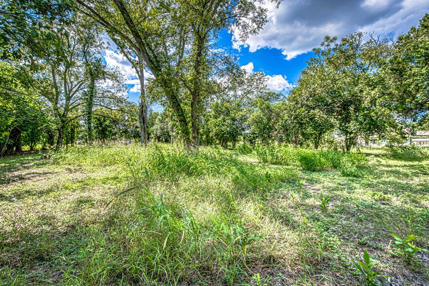 More Photos Of 722 S LBJ, San Marcos Land For Sale