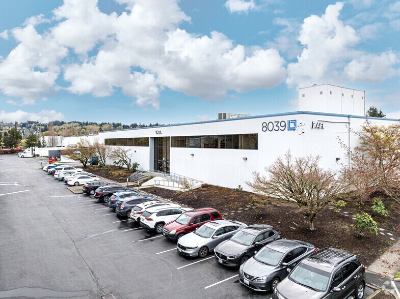 More Photos Of 8039 S 192nd St, Kent Manufacturing For Lease