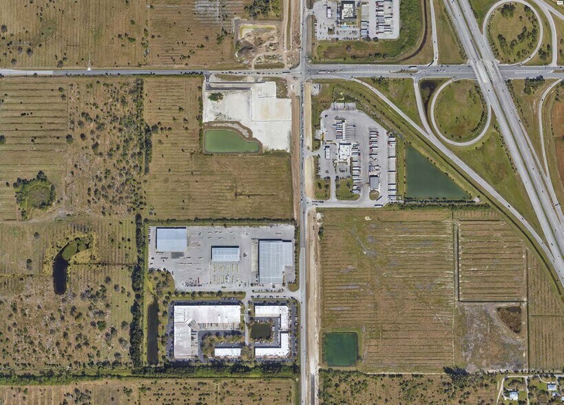 More Photos Of 7805 Orange Ave, Fort Pierce Distribution For Lease