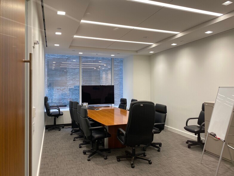 More Photos Of 10 E 53rd St, New York Office For Lease