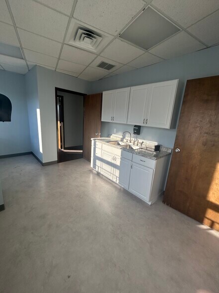 More Photos Of 389 Main St, Malden Medical For Sale