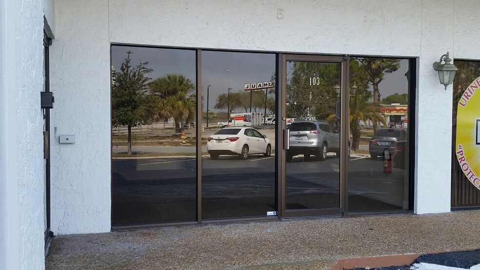 More Photos Of 7910 N Tamiami Trl, Sarasota Office For Lease