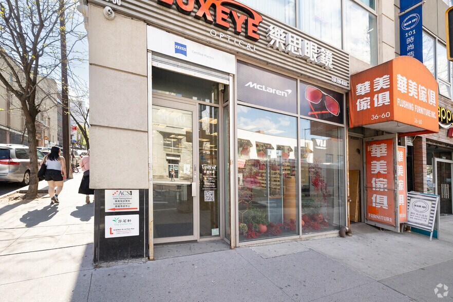 More Photos Of 3660 Main St, Flushing Office For Lease
