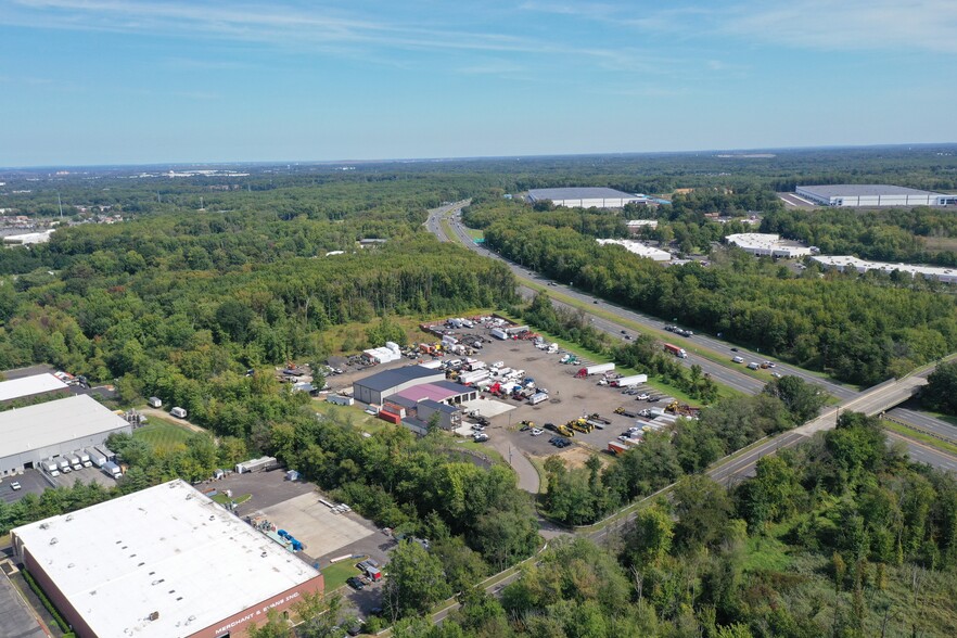 Primary Photo Of 302 Elbow Ln, Burlington Warehouse For Sale