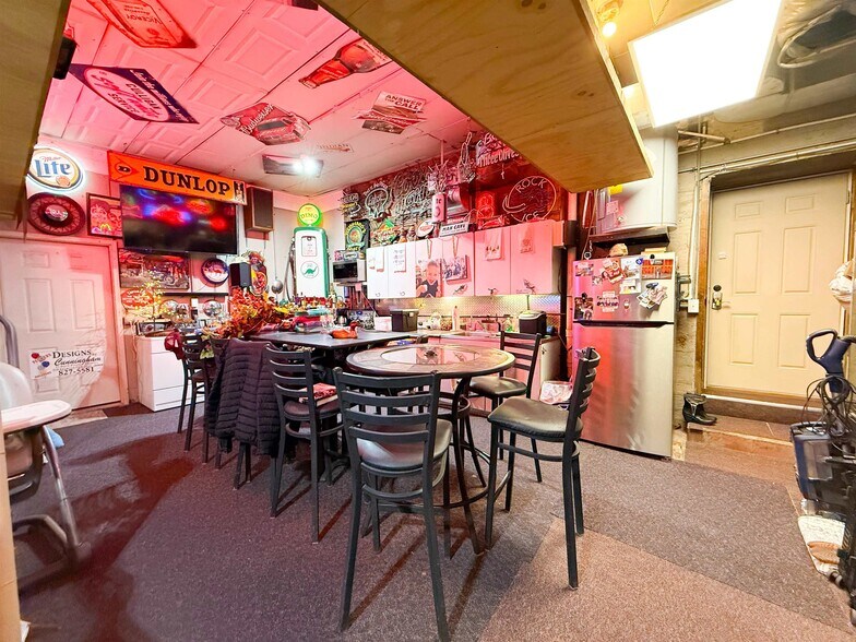 More Photos Of 212 N 3rd St, Salina Warehouse For Sale